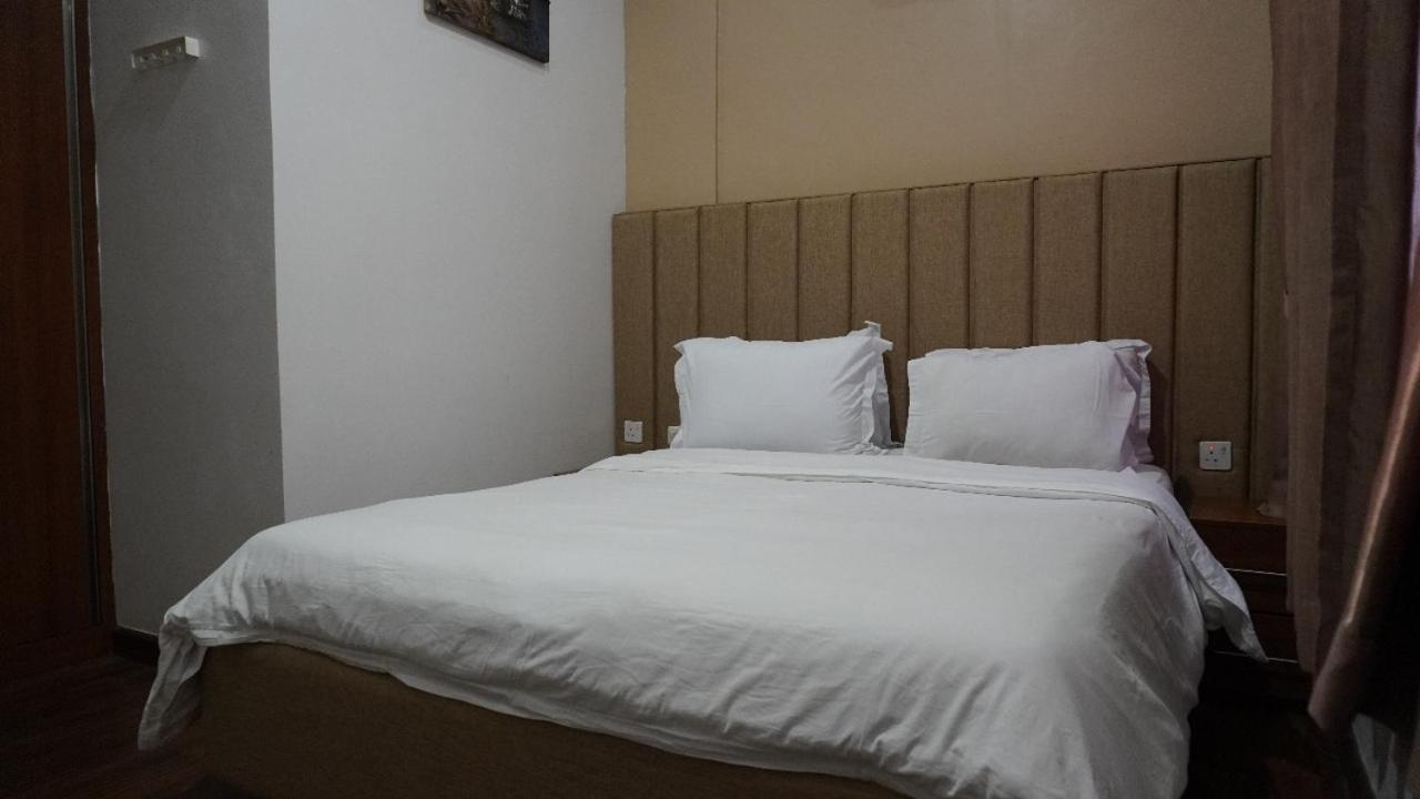 Diyar Villas Puncak M4/12 Екстериор снимка